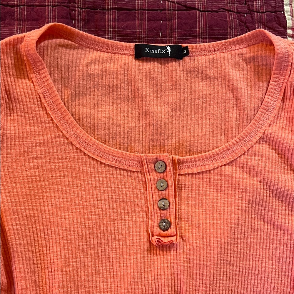 Women's Coral Button-Detail Blouse - Picture 3 of 6